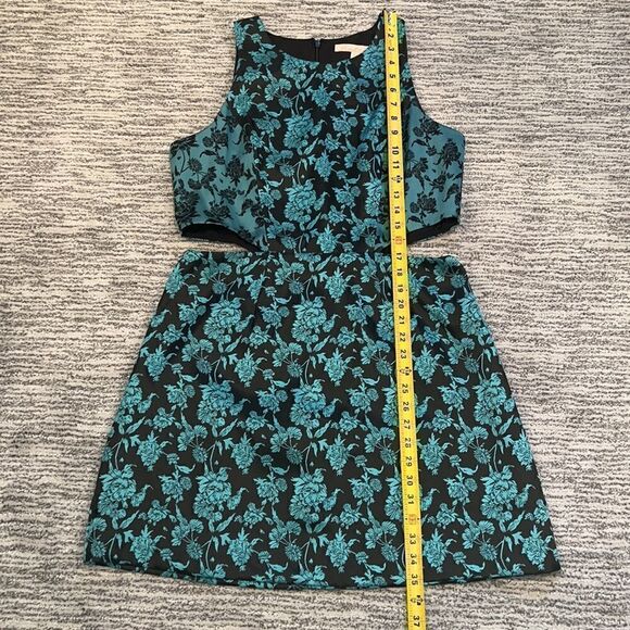 NWT Hutch Floral Jacquard Cut-Out Mini Dress Size 14 - Picture 9 of 14